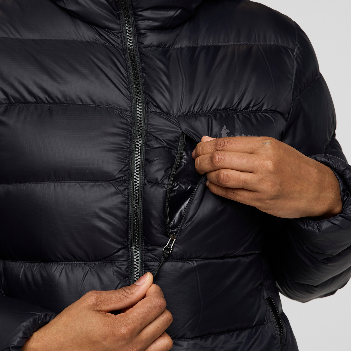 Fuego Max Down Hooded Jacket - Women's - Image 28
